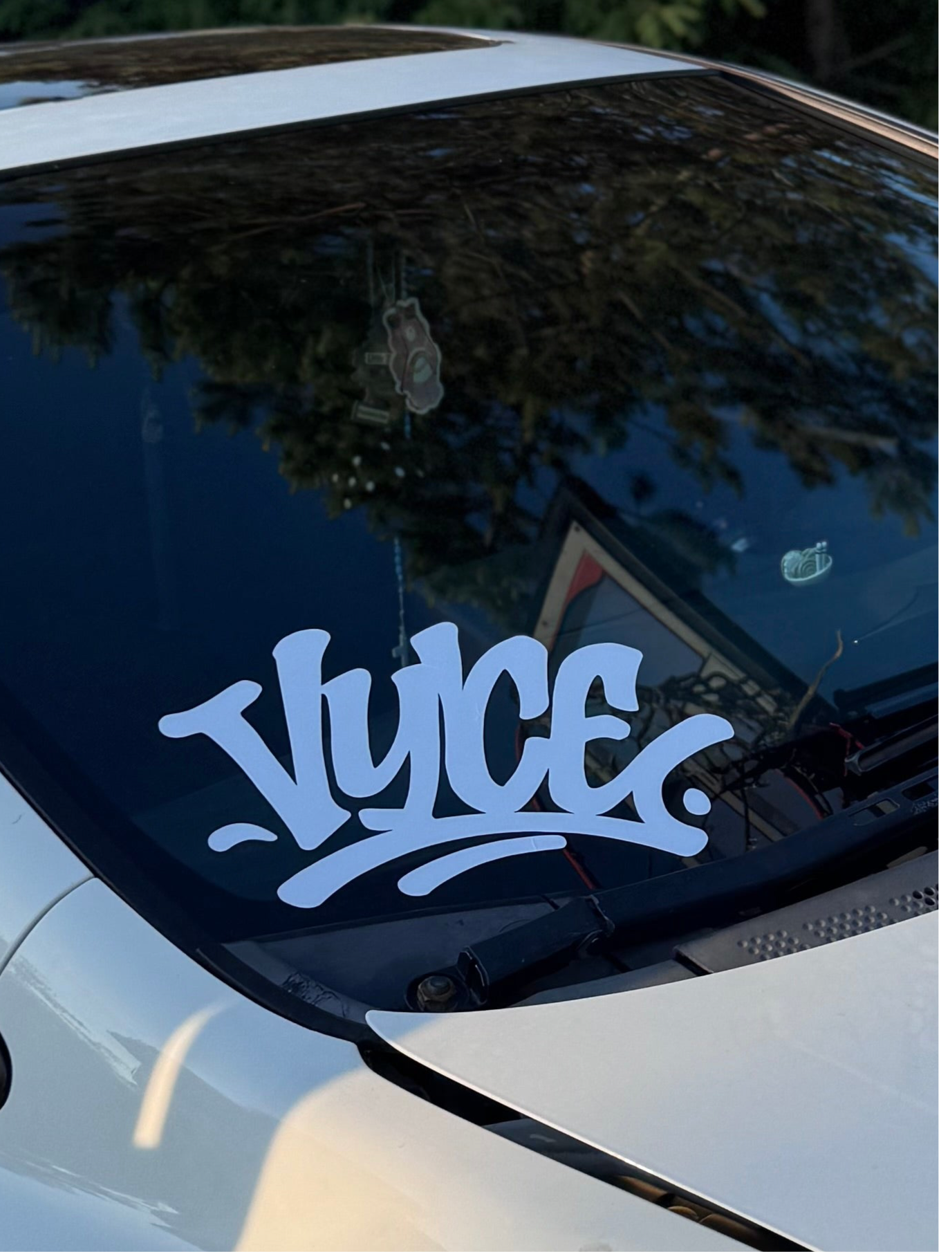 VYCE Corner Banner